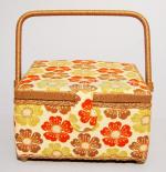 Кутия за шивашки принадлежности