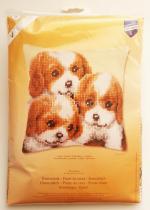 Лице за възглавница " Три кученца " - 40х40 см.