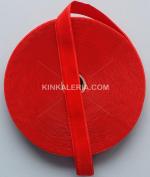 Кадифена лента 2 см.